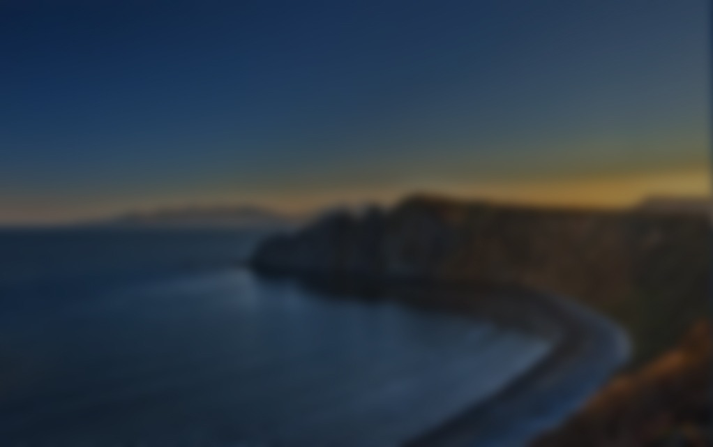 Завораживающий закат на побережье